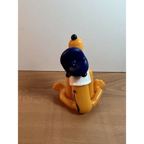 Vintage PVC Pluto Disney EPCOT Figure France Adventure 1990s - Picture 3 of 7